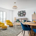 Unique Coastal De Appartamento